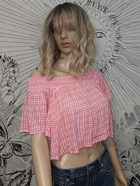Kiwi & Punch Pink & White Off-Shoulder Smocked Crop Top Junior's Large